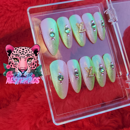 Opulent Bloom Luxurious Press-On Nails